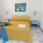 招待所 洛雷塔别墅 Forio di Ischia